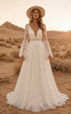 Vestido de novia de corte A de estilo western vintage campestre, manga larga acampanada, escote en V, apliques de tul y encaje, largo hasta el suelo, cola capilla, color marfil.
