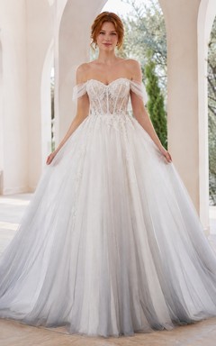 Tüll-Ballkleid, schulterfrei, bodenlang, weich, romantisch, formell, Hochzeitskleid