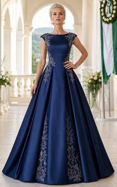 Elegantes, dunkelblaues Satin-Ballkleid in Bodenlänge mit U-Boot-Ausschnitt und kurzen Ärmeln
