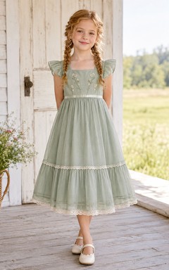 Robe de demoiselle d'honneur vintage Sage, coupe trapèze, en tulle, col carré, manches pétales, à volants floraux, longueur thé