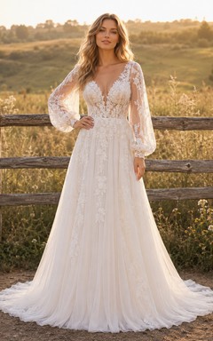 Vestido de novia de tul y encaje campestre, corte en A, hombros descubiertos, manga corta, cola de capilla, espalda baja en V.