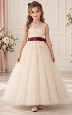 Robe de demoiselle d'honneur ivoire à fleurs, coupe trapèze, sans manches, en tulle, longueur cheville, corsage en dentelle, ceinture bordeaux