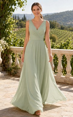 Robe de mariée sauge en mousseline froncée, col en V, sans manches, coupe trapèze, traîne