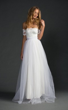 Off-The-Shoulder A-Line Tulle Dress With Lace Bodice