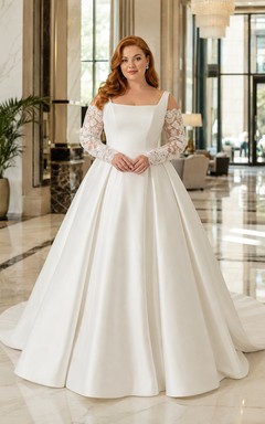 Robe de bal en satin à col carré pour mariée grande taille