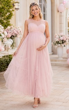 Umstandskleid in Teelänge mit Empire-Stil, hohem Kragen und A-Linien-Schnitt aus Tüll für die Babyparty