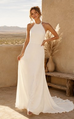 Robe de mariée bohème simple, dos nu, col montant, sans manches, fourreau en mousseline, traîne chapelle