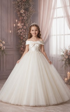 Off Shoulder Ball Gown Tulle A-Line Flower Girl Dress with Short Sleeves and Floor-Length Skirt