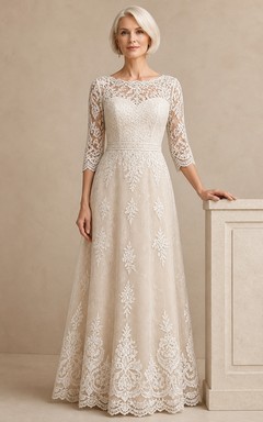 Robe de mariée sobre en dentelle, coupe trapèze, longueur au sol, manches trois-quarts, à bordures discrètes, pour les mariées plus âgées