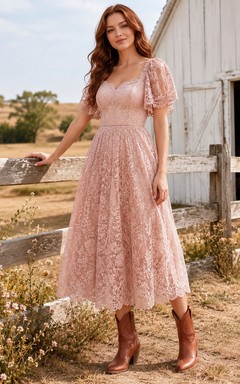 Altrosa Spitzenkleid mit Puffärmeln, V-Ausschnitt und Teelänge