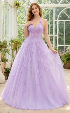 Robe de bal romantique lilas à col halter en V, dentelle florale et tulle, pour les 16 ans, style princesse.