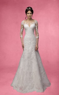 Vestido largo de encaje con efecto ilusión y apliques, estilo sirena, con mangas 3 o 4.