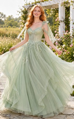 Robe de bal de princesse pour quinceañera, couleur sauge, à bretelles à nœud et à volants en tulle vaporeux superposé, style été.