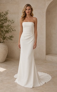 Schlichtes, bodenlanges, ärmelloses Brautkleid für formelle Anlässe, trägerlos