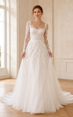 Robe de mariée Gallery classique en dentelle et tulle, col carré, manches longues transparentes, coupe trapèze, traîne chapelle, applications florales