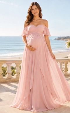 Romantisches Brautjungfernkleid aus zartrosa, schulterfreiem Chiffon mit Blütenmuster für einen romantischen Garten