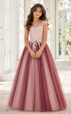 Robe de demoiselle d'honneur junior bordeaux, coupe trapèze, manches courtes illusion festonnées, dentelle, tulle, appliques florales élégantes