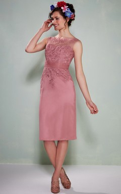 Knee-Length Sleeveless Bateau Neck Appliqued Satin Bridesmaid Dress