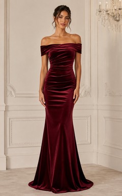 Burgundy Off-the-Shoulder Velvet Mermaid Dress