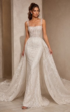 Robe de mariée de soirée en satin et dentelle, col carré, sans manches, fourreau, traîne chapelle, jupon amovible
