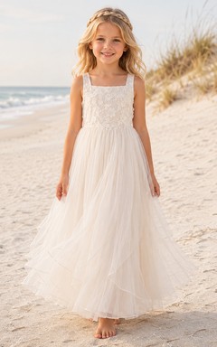 Strandkleid aus Tüll in A-Linie mit eckigem Ausschnitt und wadenlangem Rock