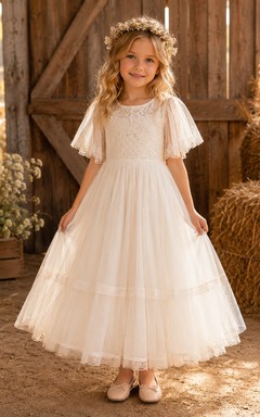 Blumenmädchenkleid aus elfenbeinfarbener Spitze und Tüll, A-Linie, kurze Ärmel, Rundhalsausschnitt, Teelänge, Schärpendetails