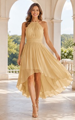 Vestido de cóctel de noche romántico dorado con escote halter, plisado y falda asimétrica, de gasa.