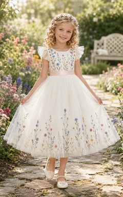 Romantisches Outdoor-Gartenkleid aus Tüll mit floraler Stickerei und knielangen Blütenärmeln