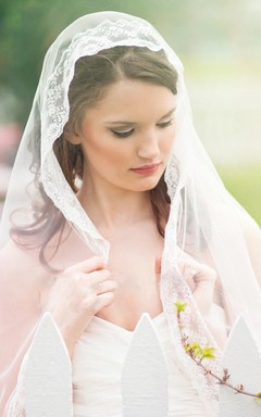 Voile de mariée rétro bohème en tulle souple avec application de dentelle