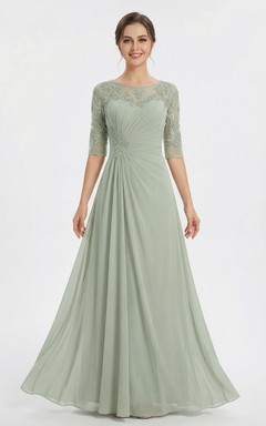 Salbeigrünes, elegantes Chiffon-Abendkleid in A-Linie mit halblangen Spitzenärmeln und plissiertem Oberteil