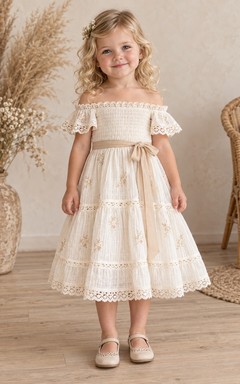 Boho-Kleid in Teelänge, elfenbeinfarben, A-Linie, mit Spitzenbesatz, schulterfrei, gestuft, für Blumenmädchen