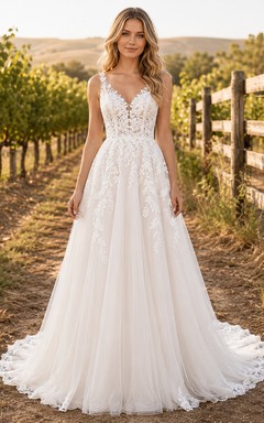 Robe de mariée champêtre en tulle et dentelle, coupe trapèze, épaules dénudées, manches longues, traîne chapelle, dos corset lacé fendu