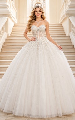 Vestido de fiesta formal de princesa de lujo color marfil, sin tirantes, con escote corazón, perlas y tul, ideal para quinceañeras.