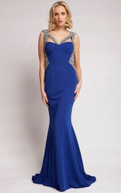 Mermaid Sleeveless Beaded V-Neck Floor-Length Jersey Prom Dress With Backless Style And Sweep Train