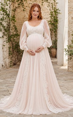 Robe de mariée de maternité à col carré et manches bouffantes, idéale pour une cérémonie en cour intérieure