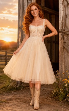 Ranch Country Simple Romantic Casual A-Line Lace Tulle Wedding Dress with Sweetheart Spaghetti Straps Sleeveless Tea-Length Open Back