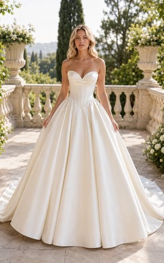 Robe de mariée bustier en satin, style bal, avec corsage corset en forme de cœur