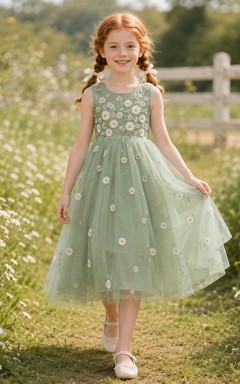 Sage Garden Daisy besticktes Blumenmädchenkleid mit ärmellosem Tüll-A-Linien-Schnitt, natürlicher Taille und Teelänge