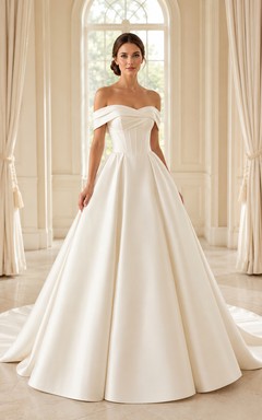 Brautkleid aus Satin, A-Linie, trägerlos, mit Schleppe