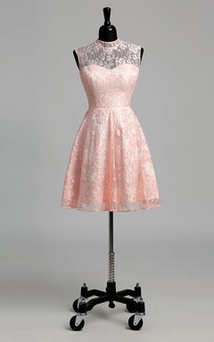 Robe courte/mini en dentelle simple, coupe trapèze, col montant, sans manches