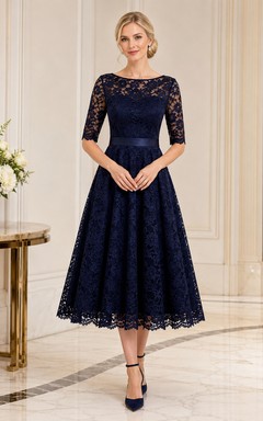 Vestido de cóctel formal de largo midi con escote barco, manga corta y corte en A, color azul marino oscuro con encaje floral y encaje.