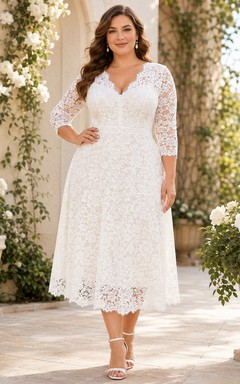 Robe de mariée romantique grande taille, décolleté en V, dentelle illusion, manches trois-quarts, style thé