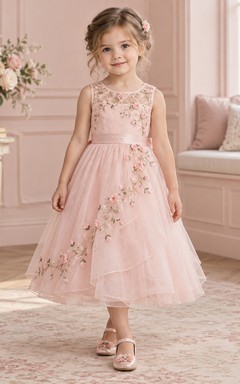 Teelanges, zartrosa geblümtes Sommerkleid in A-Linie aus Tüll, ärmellos mit Schärpe, Blumenmädchenkleid