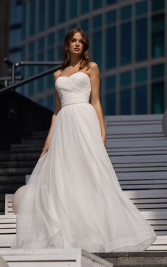 Sweetheart Criss-cross Ruched A-line Tulle Wedding Dress with Beaded Waist
