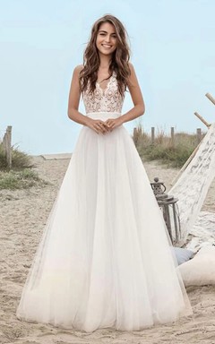 Robe de mariée de plage en tulle, coupe trapèze, col V et haut en dentelle