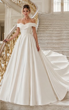 Minimalist Satin Wedding Dress Ball Gown Off Shoulder Chapel Train Bridal Gown