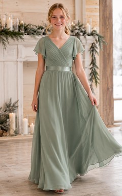 Celadonfarbenes Brautjungfernkleid für junge Damen, A-Linie, V-Ausschnitt, kurze Blütenblattärmel, Falten-Detail, elegant