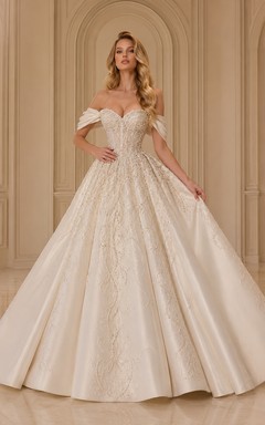 Robe de bal en satin brillant et dentelle, épaules dénudées, manches courtes, traîne chapelle, applications florales, style jardin, robe de mariée