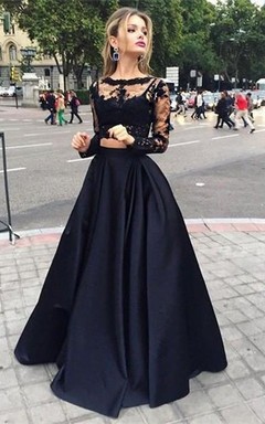 Vestidos de gala largos de satén con mangas largas y escote barco.