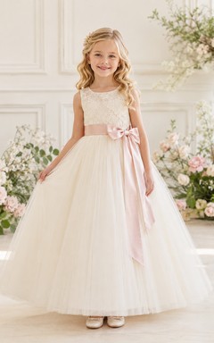 Elegant Romantic Lace Bodice Tulle A-Line Flower Girl Floor-Length Detachable Sash Dress